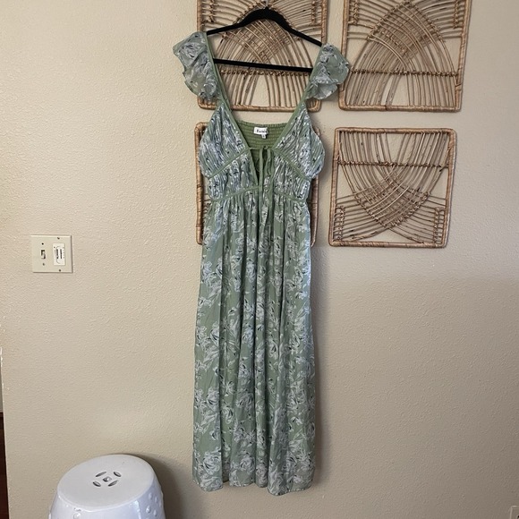 En Saison Green Floral Print Midi Dress Cottagecore Romantic Green Sz S B31 - Picture 2 of 8